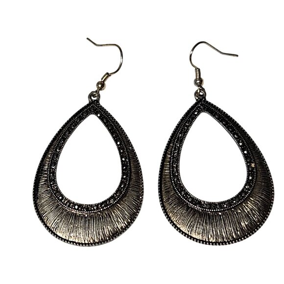 Elegant Teardrop Silver Tone Dangle Earrings Textured Design Rhinestone Accents - Picture 1 of 4